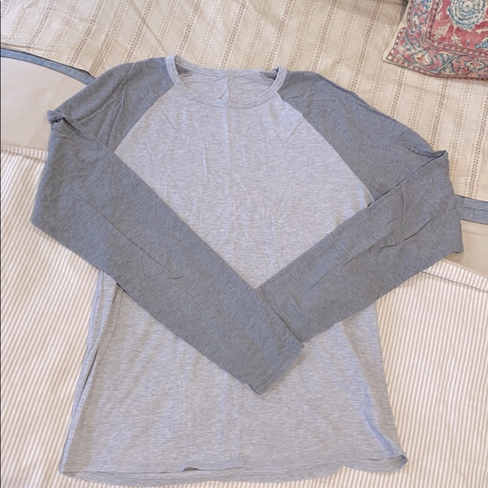 Lululemon men’s shirt